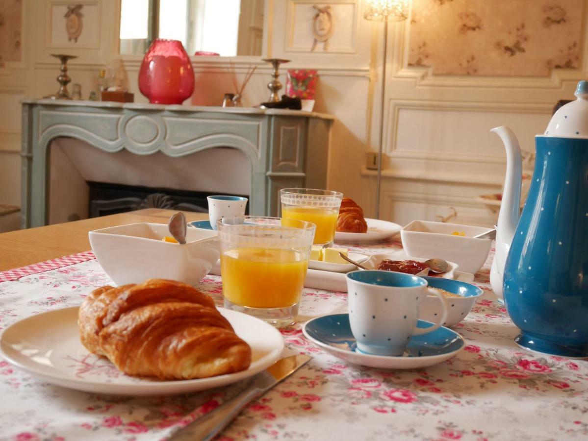 L'Arbre D'Ange Bed and Breakfast Montmorillon Exteriör bild